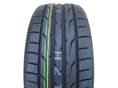 2023年製イボ残り　ダンロップ ディレッツア 215/35R18 4本 2023年製イボ残り ダンロップ ディレッツア 215/35R18 4本